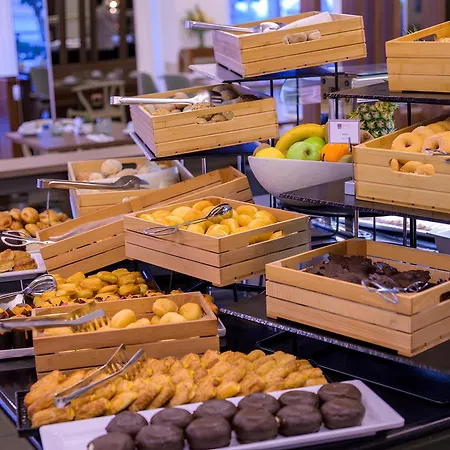 Nau Sao Rafael מלון