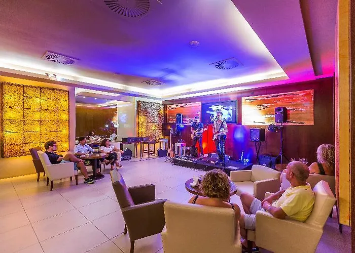 Nau Sao Rafael Albufeira